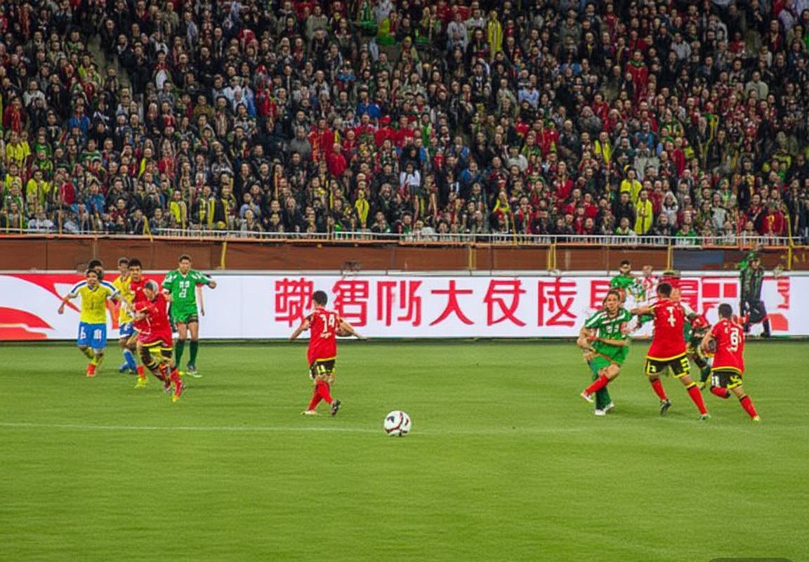 2012赛季国安建业巅峰对决：激情碰撞与战术对决